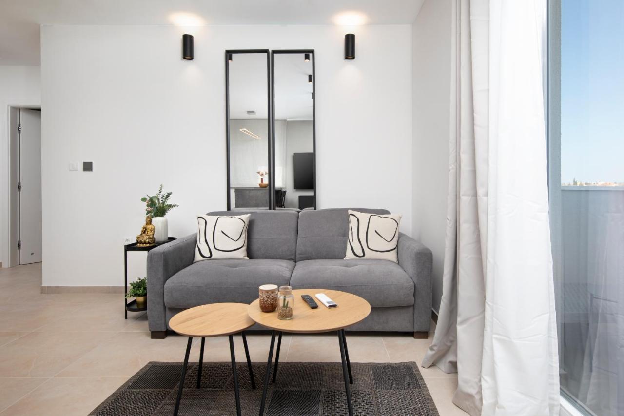 Meraviglia Residence พูลา ภายนอก รูปภาพ