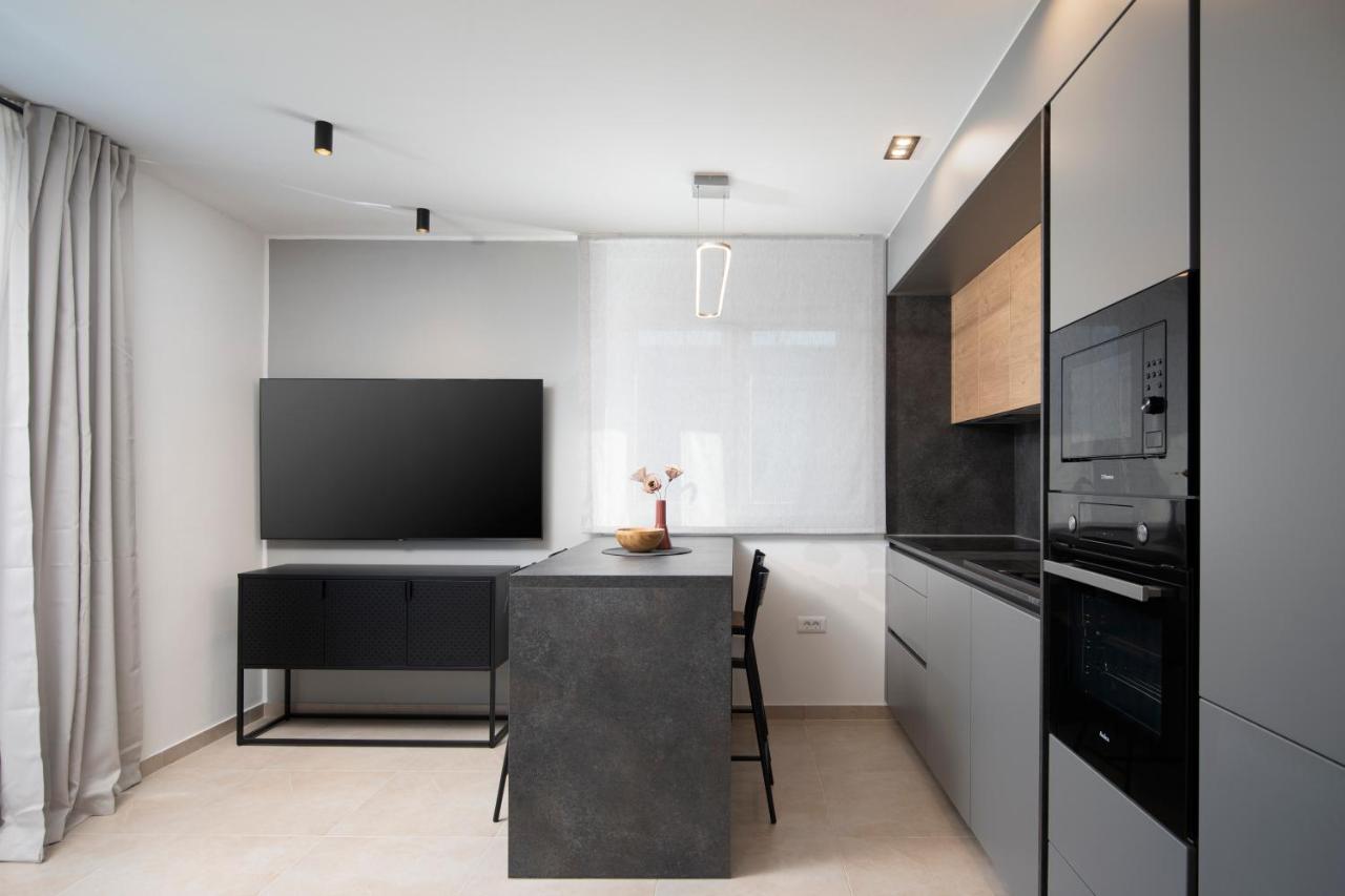 Meraviglia Residence พูลา ภายนอก รูปภาพ