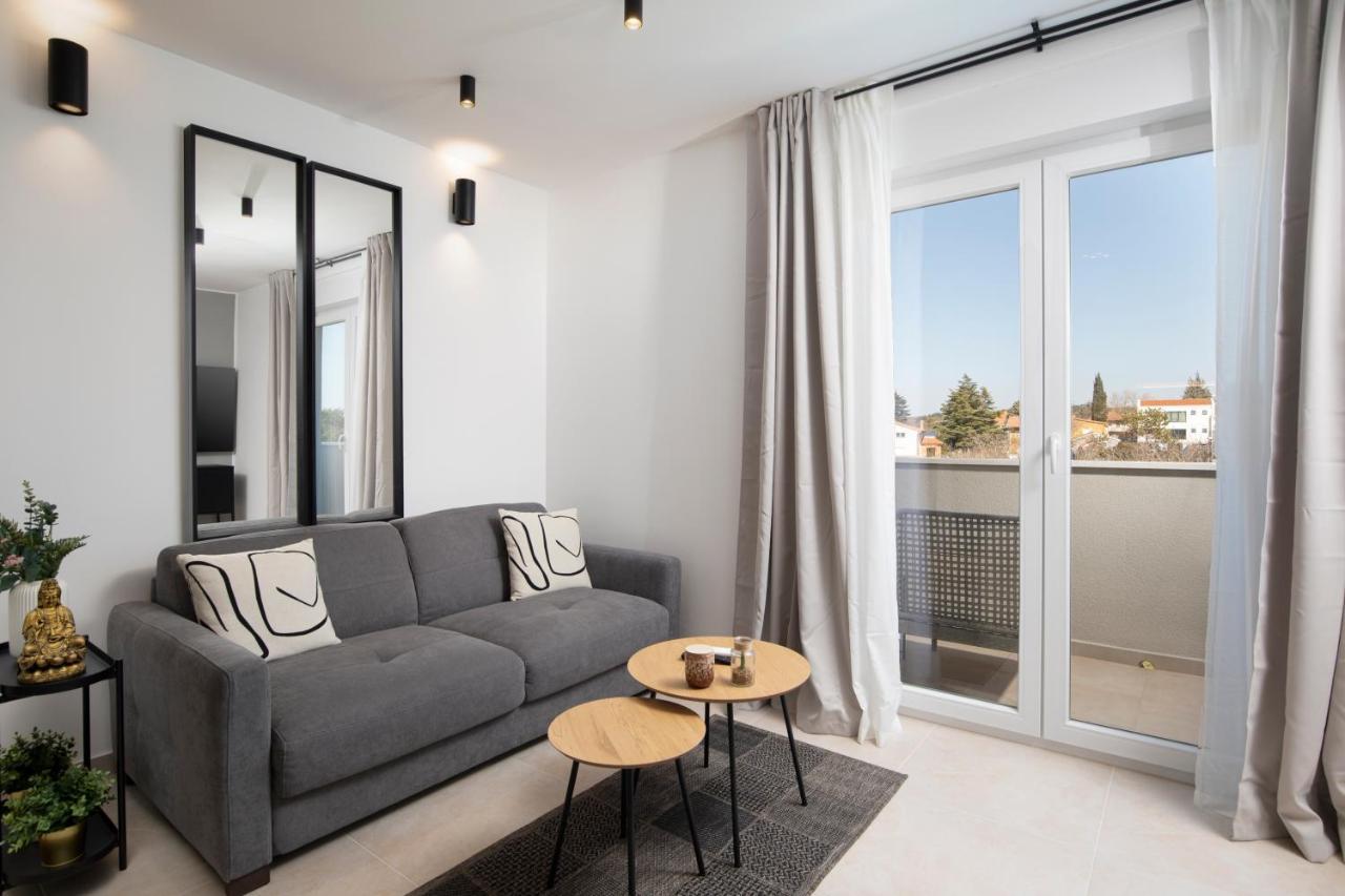 Meraviglia Residence พูลา ภายนอก รูปภาพ
